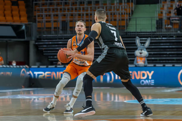 60搜索的 60搜索的