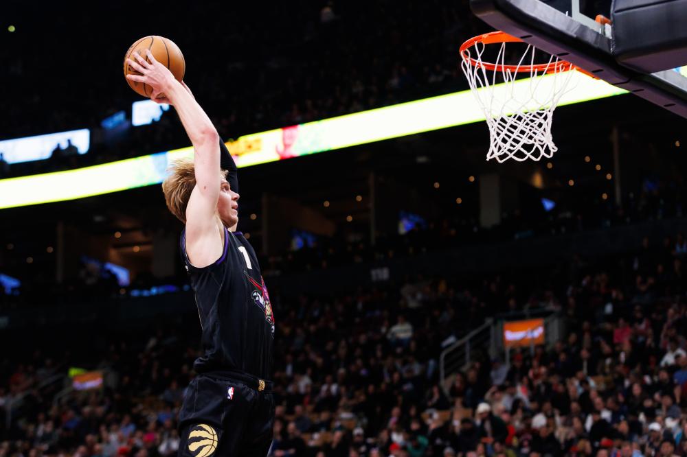 球偷袭助攻 球偷袭助攻