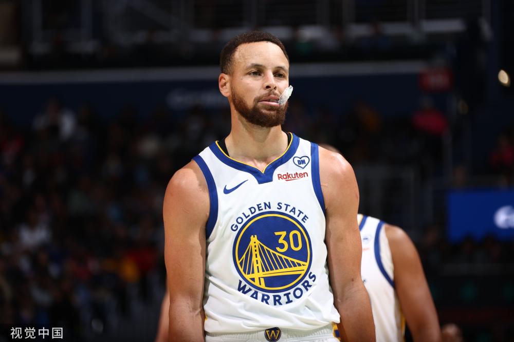 以一记远距 以一记远距